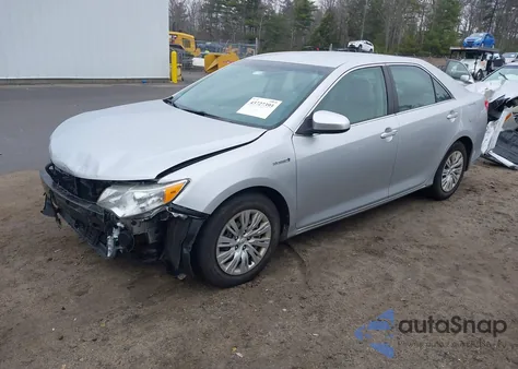 2012 Toyota Camry Hybrid Le z USA, uszkodzony, nr VIN 4T1BD1FK5CU012942
